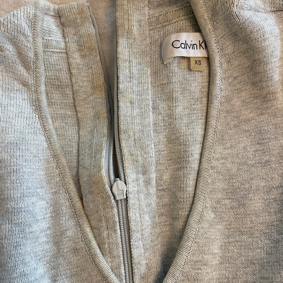 Calvin grey knit v neck dress - Picture 2 of 2